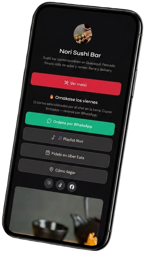 Teléfono mostrando la página real de un restaurante en Apetí: menú, pedidos por WhatsApp y delivery en un solo link